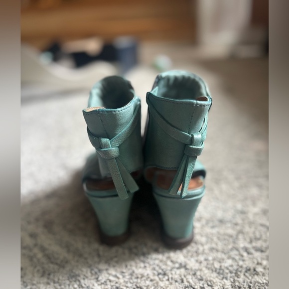 MJUS | fossil leather open toe wedgie boot | size 37 - Picture 4 of 5